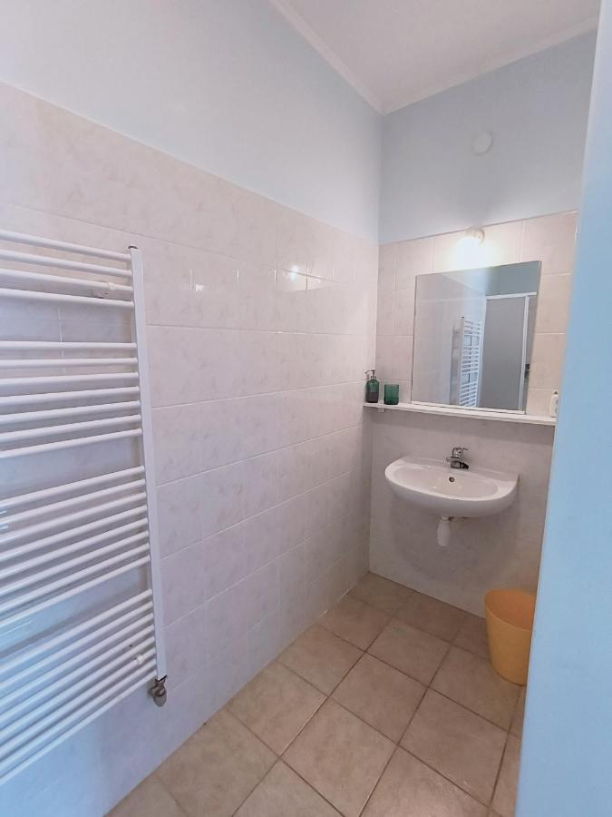 Cozy Room With Garden In Bratislava Exterior foto